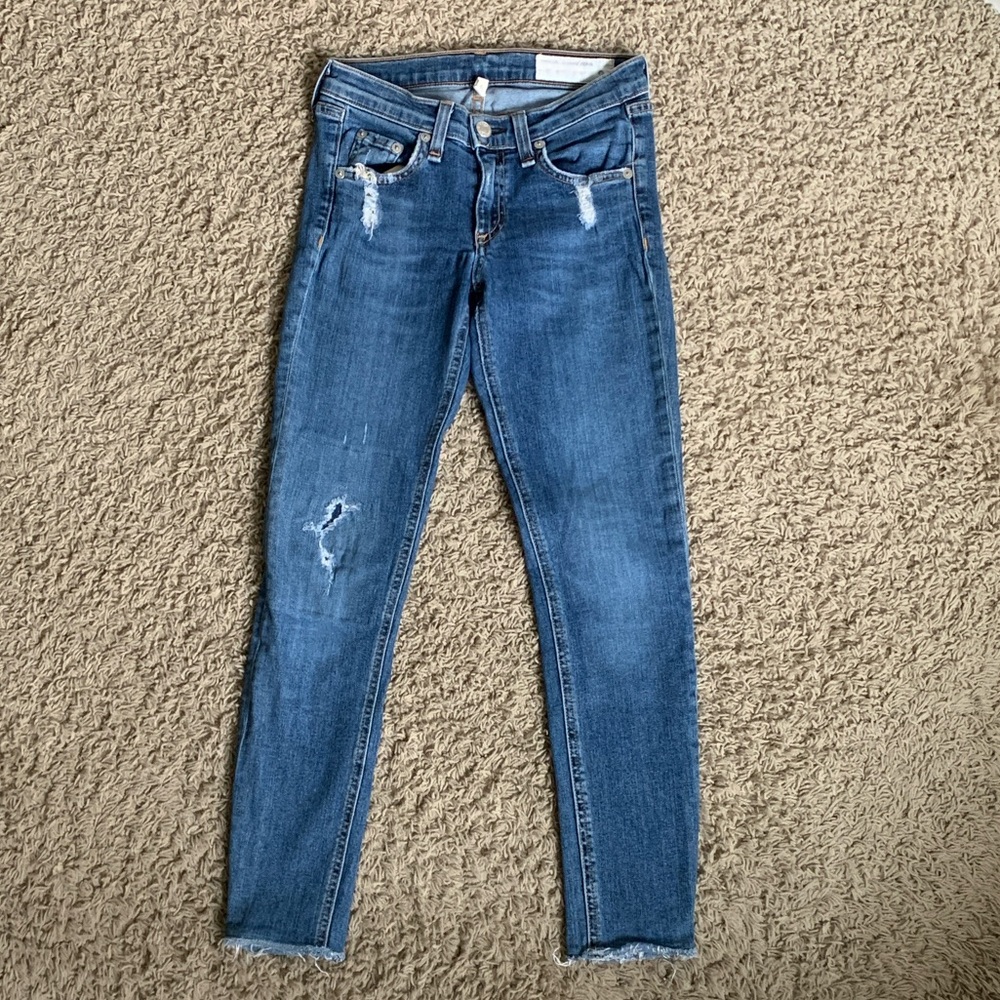 Rag & Bone size 24 skinny denim ankle length blue jeans